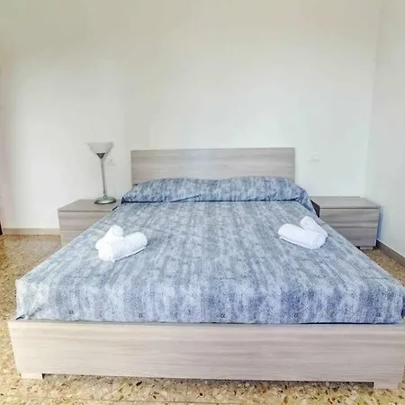 Luminoso Silvi Marina Lungomare Nord Apartment *