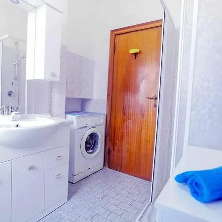 Luminoso Silvi Marina Lungomare Nord Silvi Paese