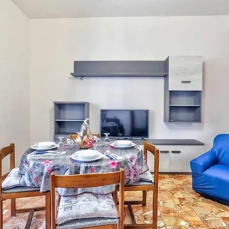 Luminoso Silvi Marina Lungomare Nord * Silvi Paese