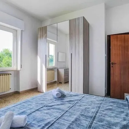 Luminoso Silvi Marina Lungomare Nord Apartment Silvi Paese
